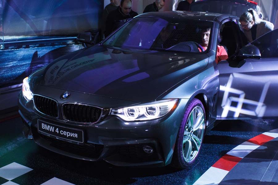    BMW 4  