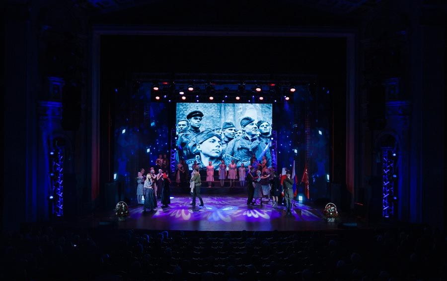 Торжественное собрание общественности