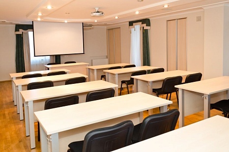 Гостиница Урал, зал Премьер